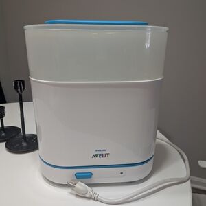 Philips Avent White and Blue Sterilizer